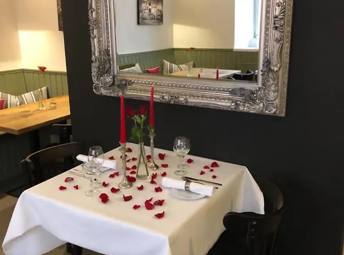 Restaurant Goldenes Ross ホテル *