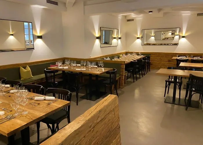 ホテル Restaurant Goldenes Ross Göllheim