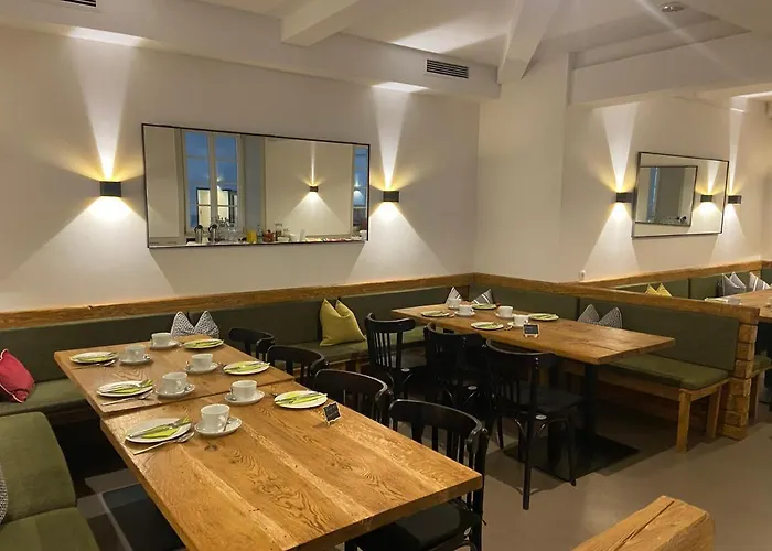 Restaurant Goldenes Ross Hotel Gollheim