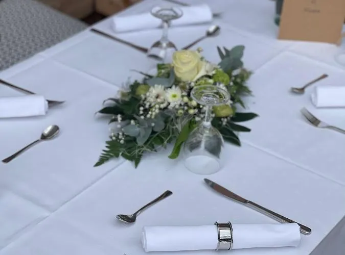 Restaurant Goldenes Ross * Göllheim