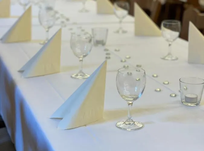 Restaurant Goldenes Ross ホテル *