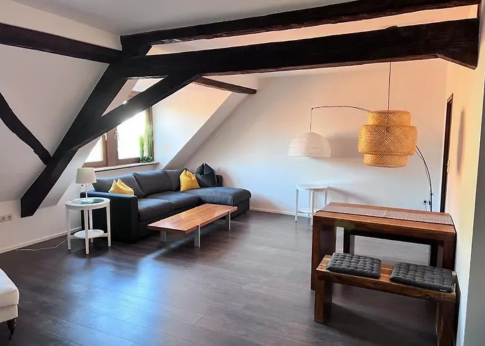 Restaurant Goldenes Ross ホテル Göllheim